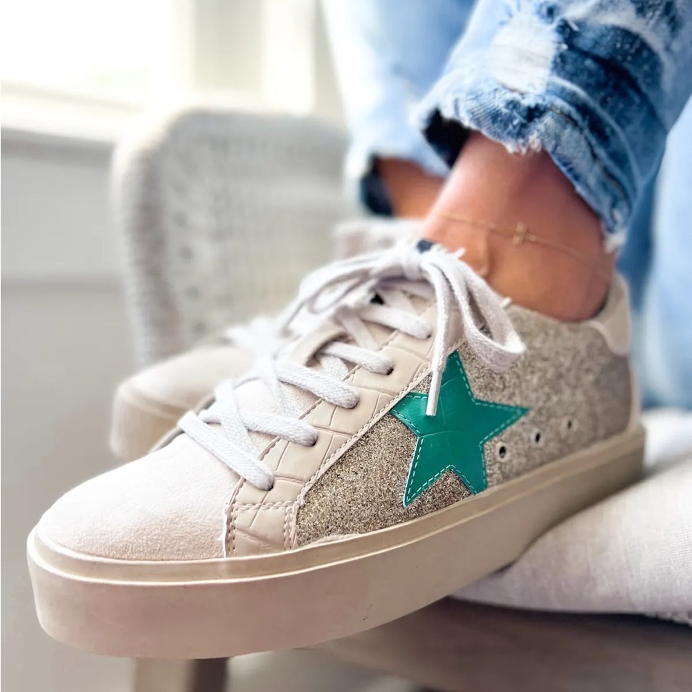 SHU SHOP  👟